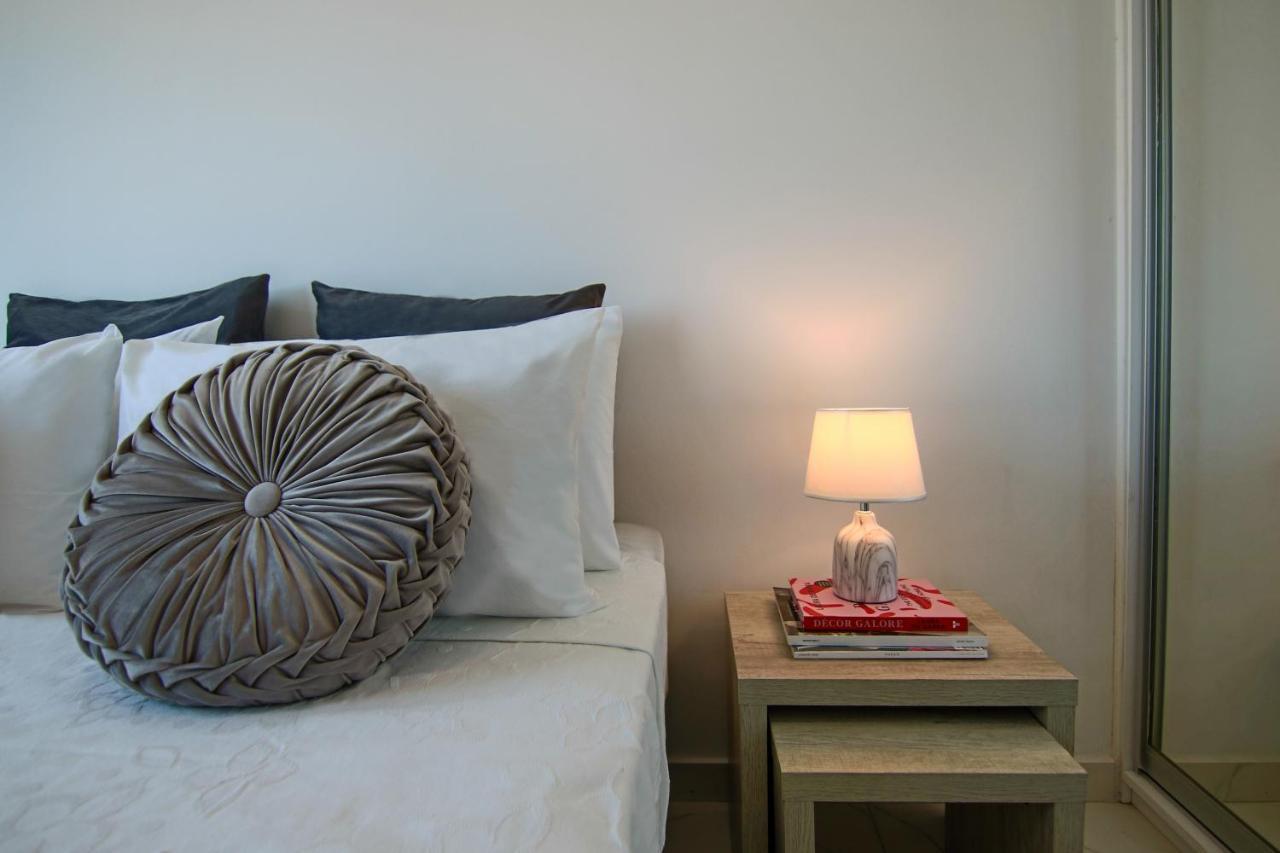 Phaedrus Living: Seaside Luxury Flat Lighthouse 66 Daire Pafos Dış mekan fotoğraf